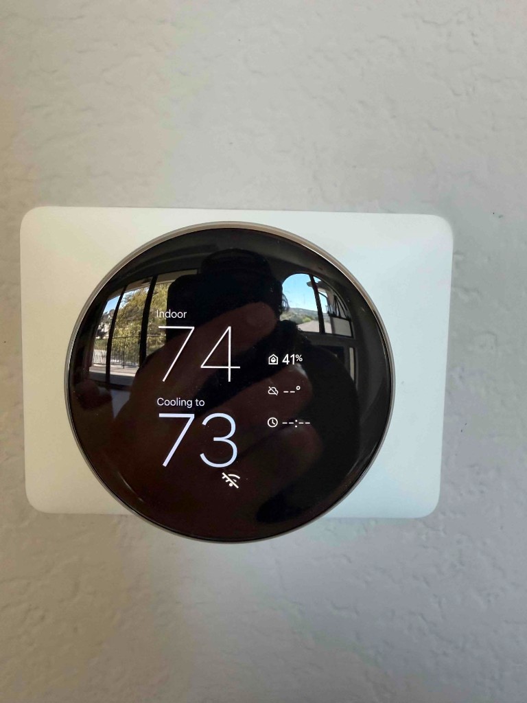 Smart thermostat cooling setup in service area 78645